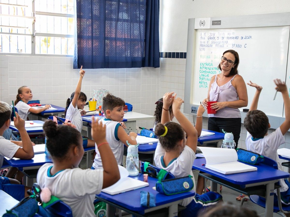 Candidatos participam de processo seletivo interno em Praia Grande, com 253 vagas.. Reprodução: G1