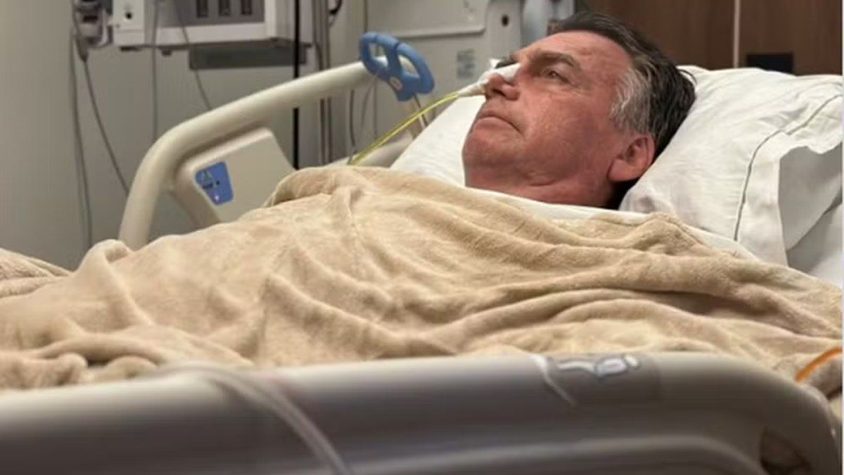 Ex-presidente recebe cuidados médicos após cirurgia realizada no último domingo.; Reprodução: iG