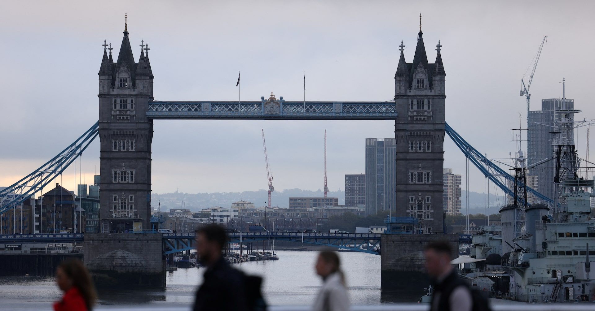 Tarifas de Trump e o Impacto Inesperado na Economia Britânica