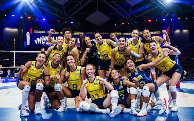 Brasil inicia sua jornada no Mundial de Vôlei Feminino enfrentando a Grécia. Legenda da imagem. Reprodução: iG Esporte