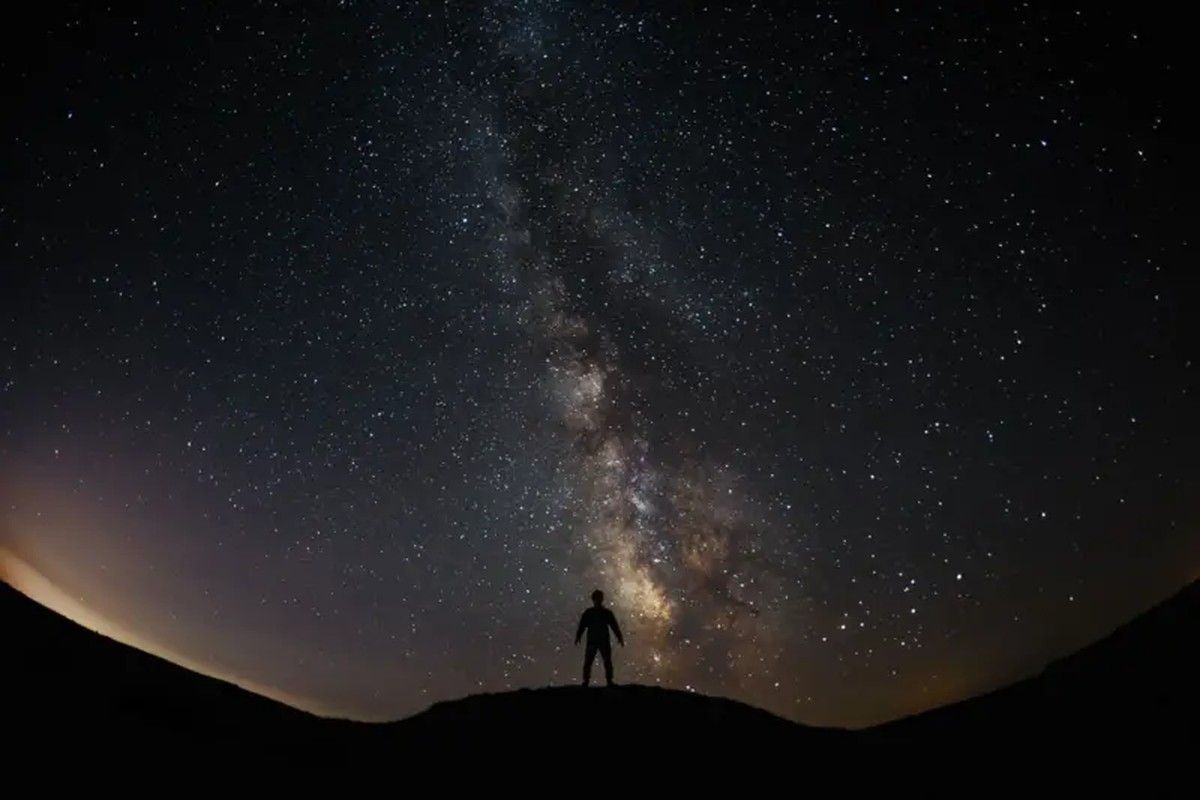 A descoberta de vida alienígena pode transformar nossa percepção sobre a humanidade. Reprodução: Globo