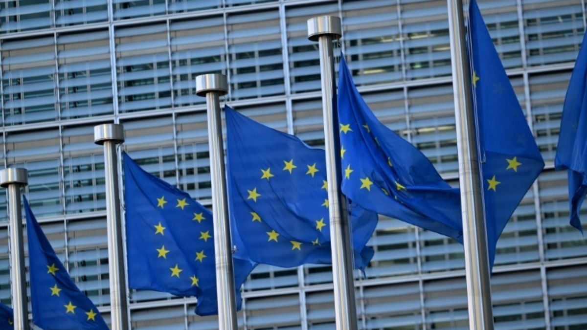 Comissão Europeia Recomenda Kit de Sobrevivência Inusitado