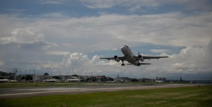 Azul enfrenta crise financeira e entra com pedido de recuperação judicial nos EUA.; Legenda da imagem. Reprodução: Globo