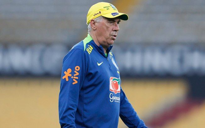 Ancelotti celebra 66 anos na partida contra o Paraguai e busca vitória como presente. Reprodução: CBF