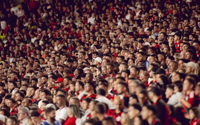 Flamengo e Internacional se enfrentam em partida decisiva no Maracanã, com casa cheia. Reprodução: Esporte IG