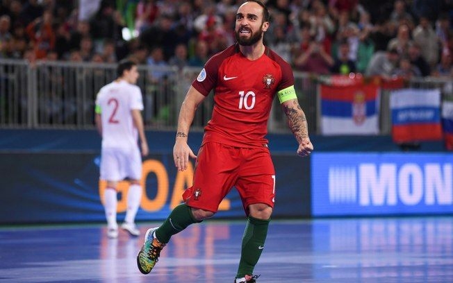 Falcão, ícone do futsal, se despede e pede respeito ao colega aposentado. Reprodução: X