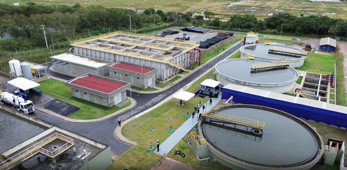 Reinauguração da ETE de São Pedro da Aldeia traz modernização e aumento de capacidade no tratamento de esgoto. Reprodução: Globo