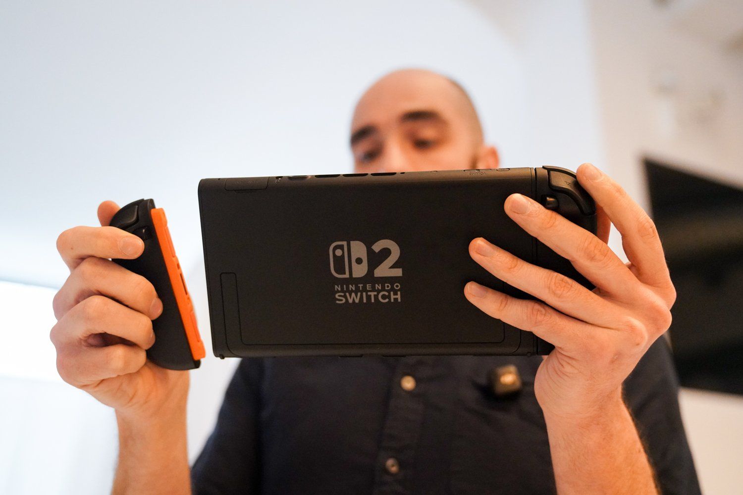 Jogadores testam o novo Nintendo Switch 2 em evento de demonstração. Reprodução: Gizmodo
