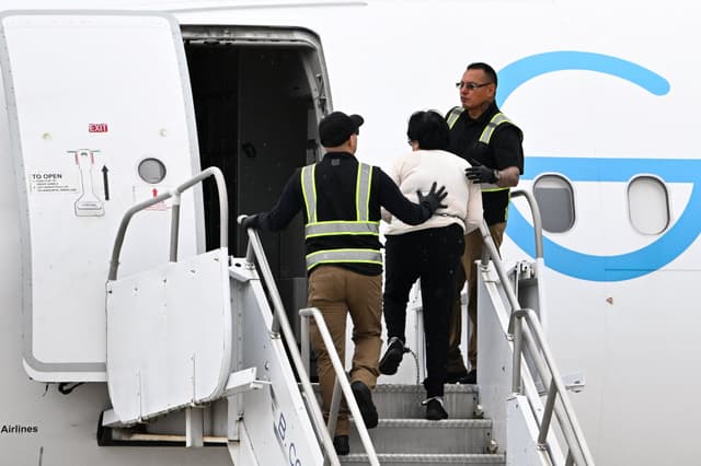 Administração Trump entrega nomes de passageiros aéreos às autoridades de imigração nos EUA. Reprodução: Elpais