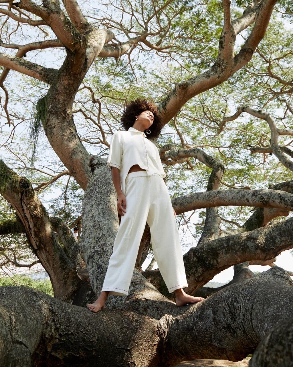 Parceria Cura e Oficina Muda transforma quase mil metros de tecidos descartados em 500 peças únicas. Legenda da imagem. Reprodução: Retorno do item 11