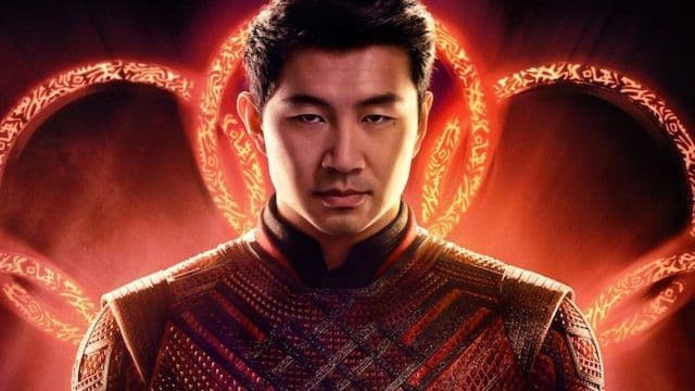 Simu Liu comenta sobre a abordagem preventiva da Marvel em novos projetos. Reprodução: IGN Brasil