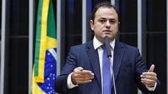 Deputados discutem a perda de mandato em sessão no Congresso. Reprodução: CNN Brasil
