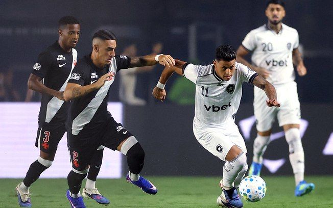 Botafogo vence o Vasco no clássico com virada e golaço. Reprodução: Esporte