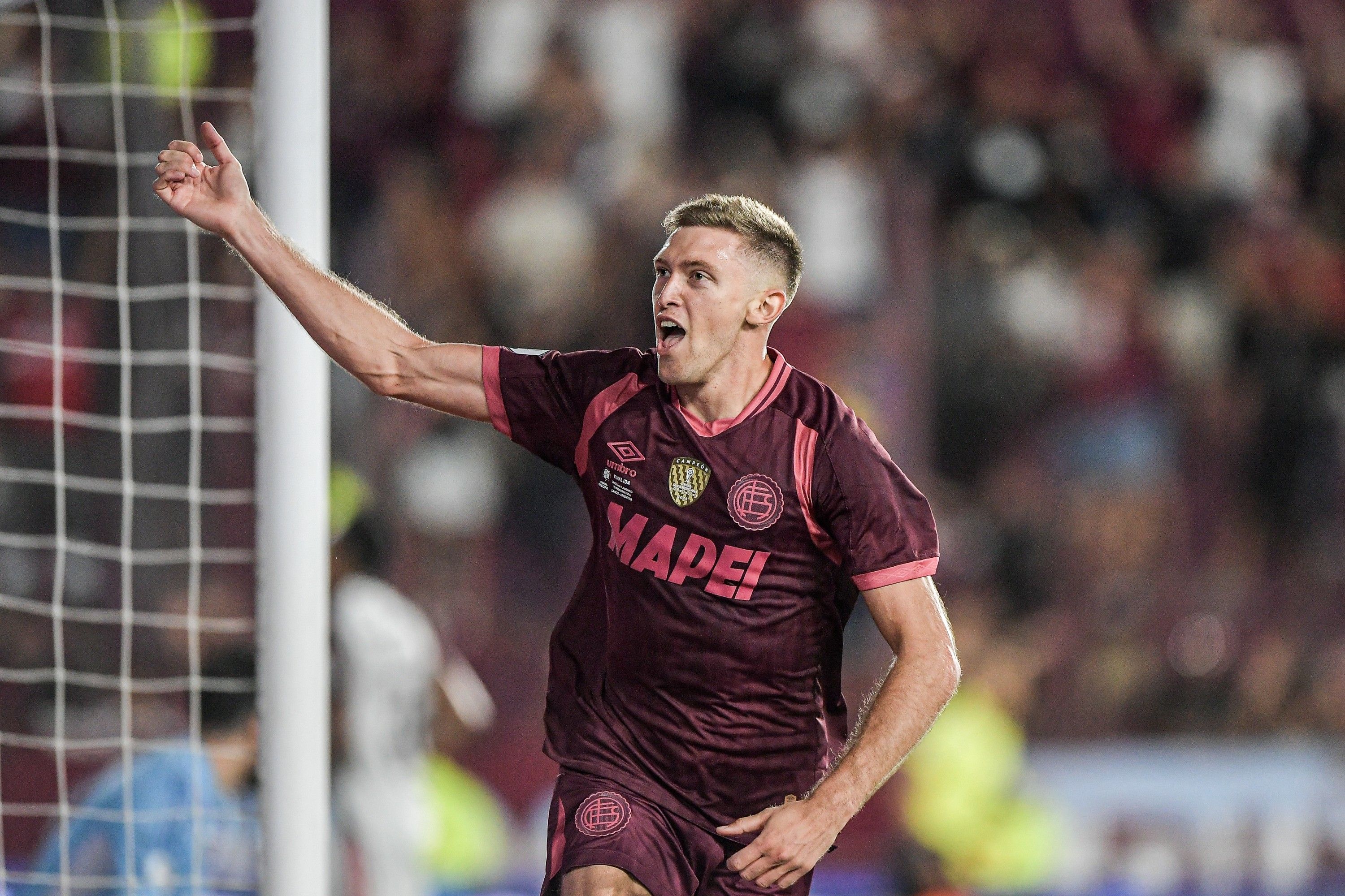 [Fluminense encaminha acordo por Castillo após superar exigências do Lanús]. Reprodução: Ge