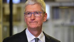 Mogul ameaça ação legal contra a Apple por suposta violação antitruste em favor de concorrente. Reprodução: Gizmodo
