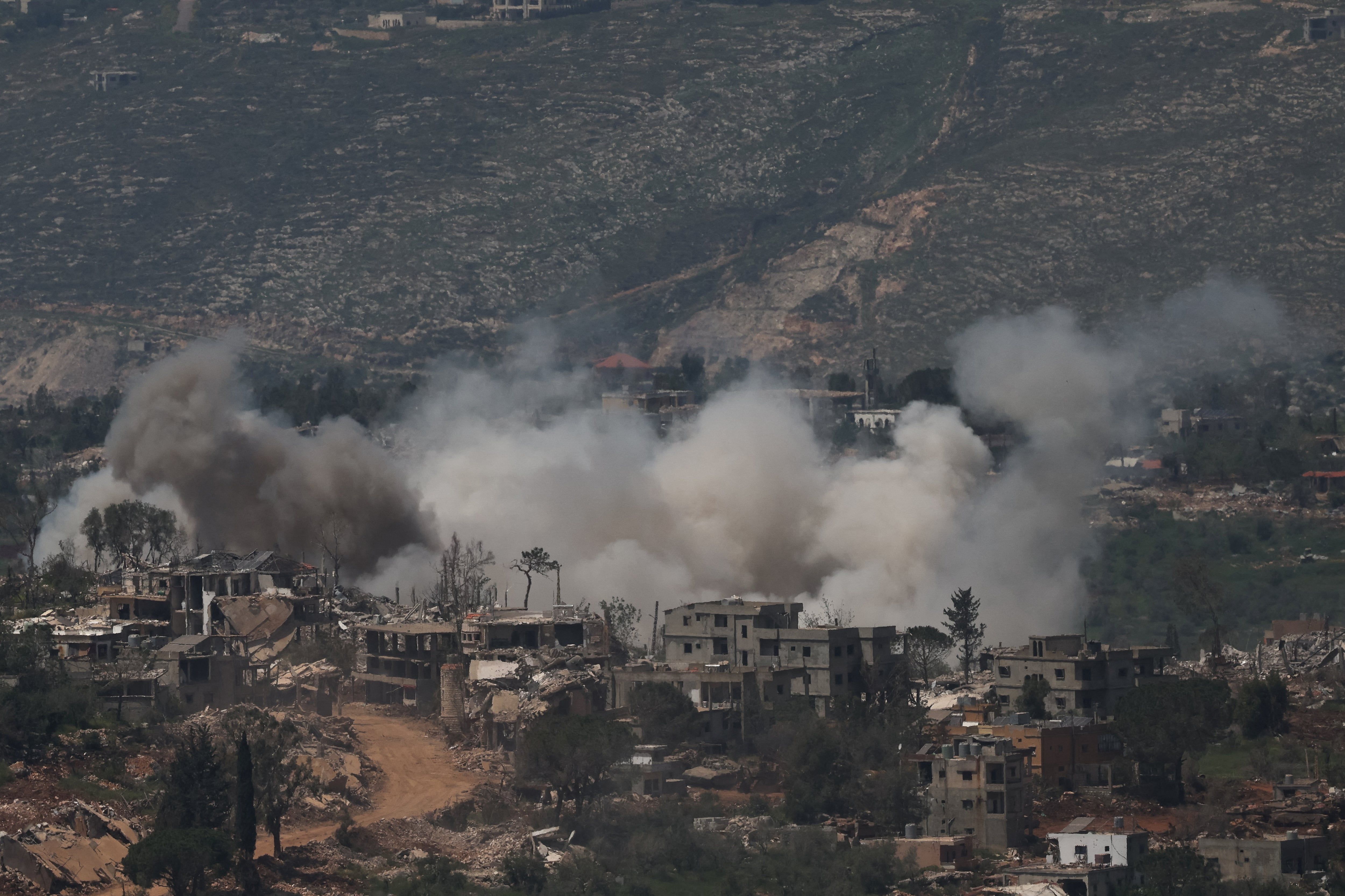 [Exército israelense amplia ataques no Líbano, apesar do cessar-fogo]. Reprodução: Elpais