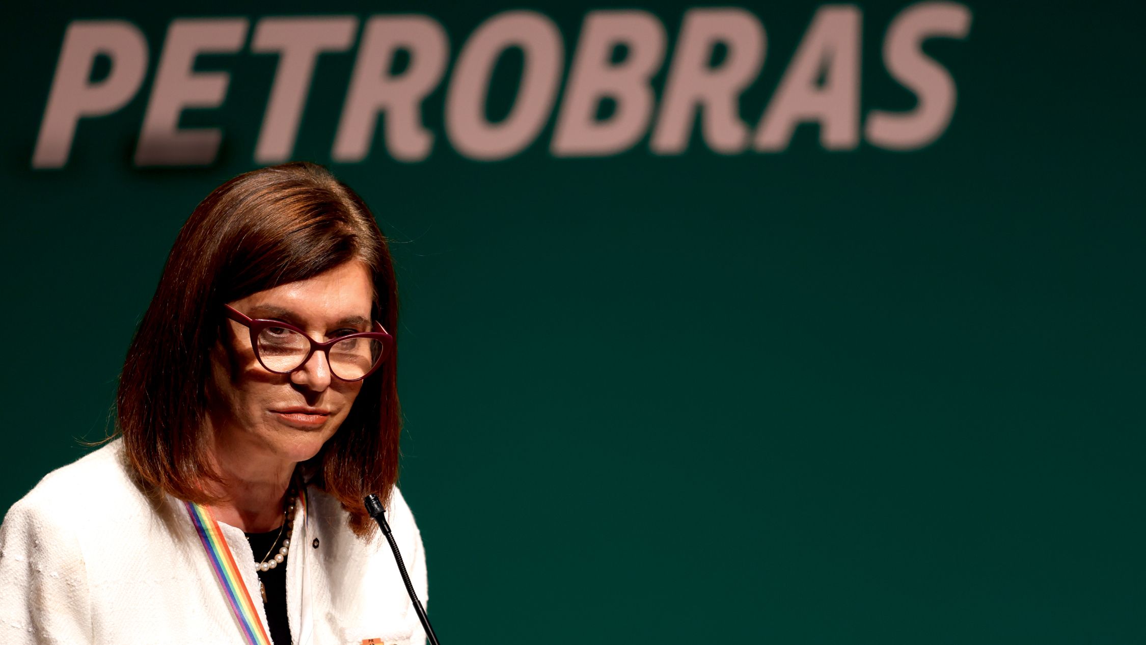 Petrobras segura preços e amplia pressão sobre caixa da estatal - Foto: VEJA