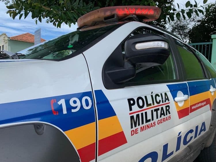 Mulher de 23 anos é esfaqueada em Varginha; suspeito é o companheiro dela. Reprodução: G1
