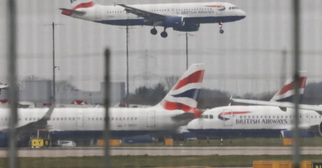 Fechamento do Aeroporto Heathrow Gera Polêmica em 2025