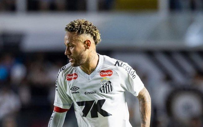 Neymar se irrita e xinga volante do Vasco: 'Babaca'.. Reprodução: Esporte