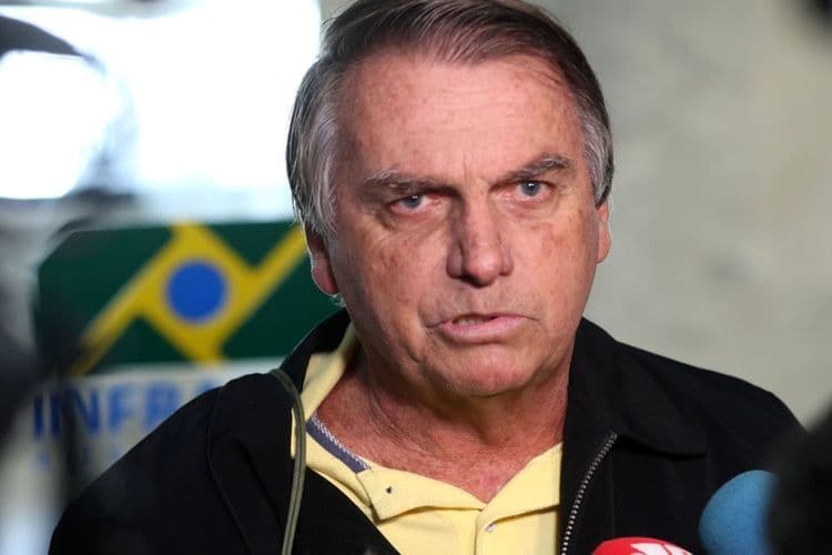 STF Julga Denúncia Contra Bolsonaro por Golpe de Estado
