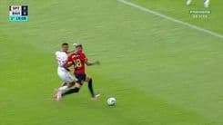 Ceni orienta Iago Borduchi e Jean Lucas durante empate sem gols contra o Sport. Reprodução: Globo