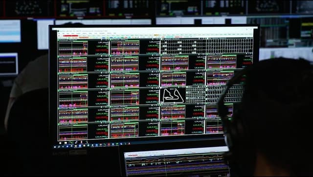 Centro Técnico do Evento da F1, crucial para transmissões e análise de dados das corridas. Reprodução: Globo