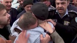 Liberação de prisioneiros palestinos marca troca de reféns