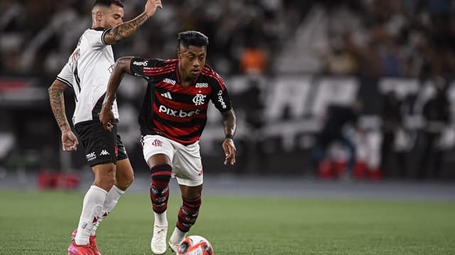 Bruno Henrique desfalca Flamengo na final do Carioca