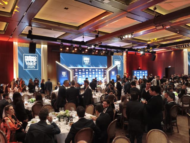 Premiação do ‘Executivo de Valor’ destaca líderes que enfrentam desafios econômicos em evento no Rosewood, São Paulo. Reprodução: Globo