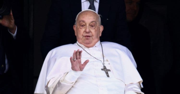 Papa Francisco Quase Morre e Reflete sobre Seu Legado