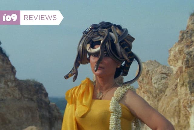 Documentário destaca a carreira da superstar indonésia, com filmes disponíveis na plataforma Shudder. Reprodução: Gizmodo