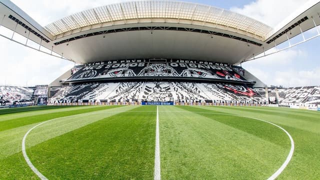 Corinthians se Prepara para Grande Final Contra o Palmeiras