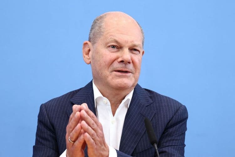 Scholz critica tarifas dos EUA e defende união global