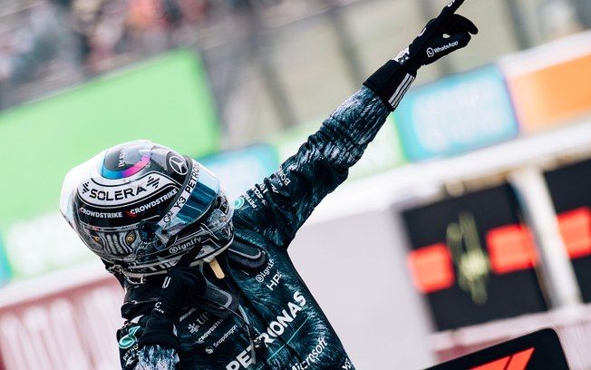 Antonelli celebra vitória em Suzuka, assume liderança histórica da F1. Reprodução: Esporte