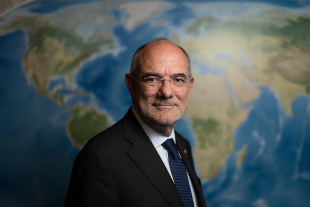 Jaume Duch, conselheiro catalão de União Europeia e Ação Exterior, fotografado em seu despacho. Reprodução: Retorno do item 11