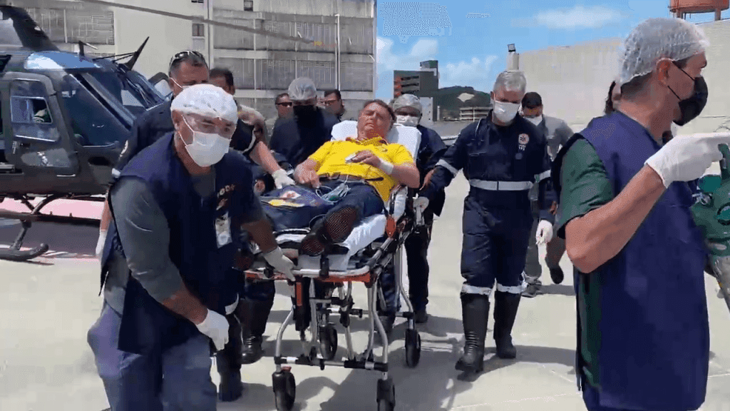 Ex-presidente é internado por causa de dores abdominais. Reprodução: CNN Brasil