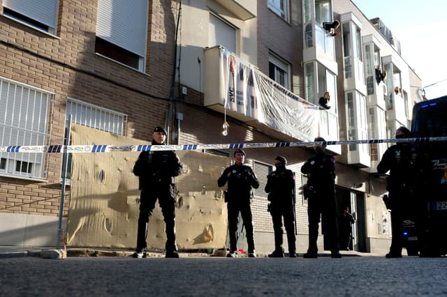 Políticos discutem extensão da moratória de despejos após apoio de aliados.. Reprodução: Elpais