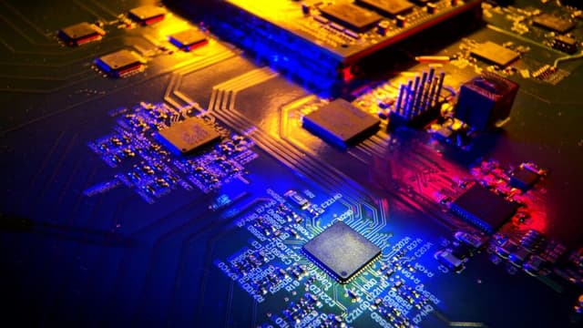 Tecnologia é um conjunto de conhecimentos e técnicas que evolui com a sociedade. Reprodução: Tecnoblog