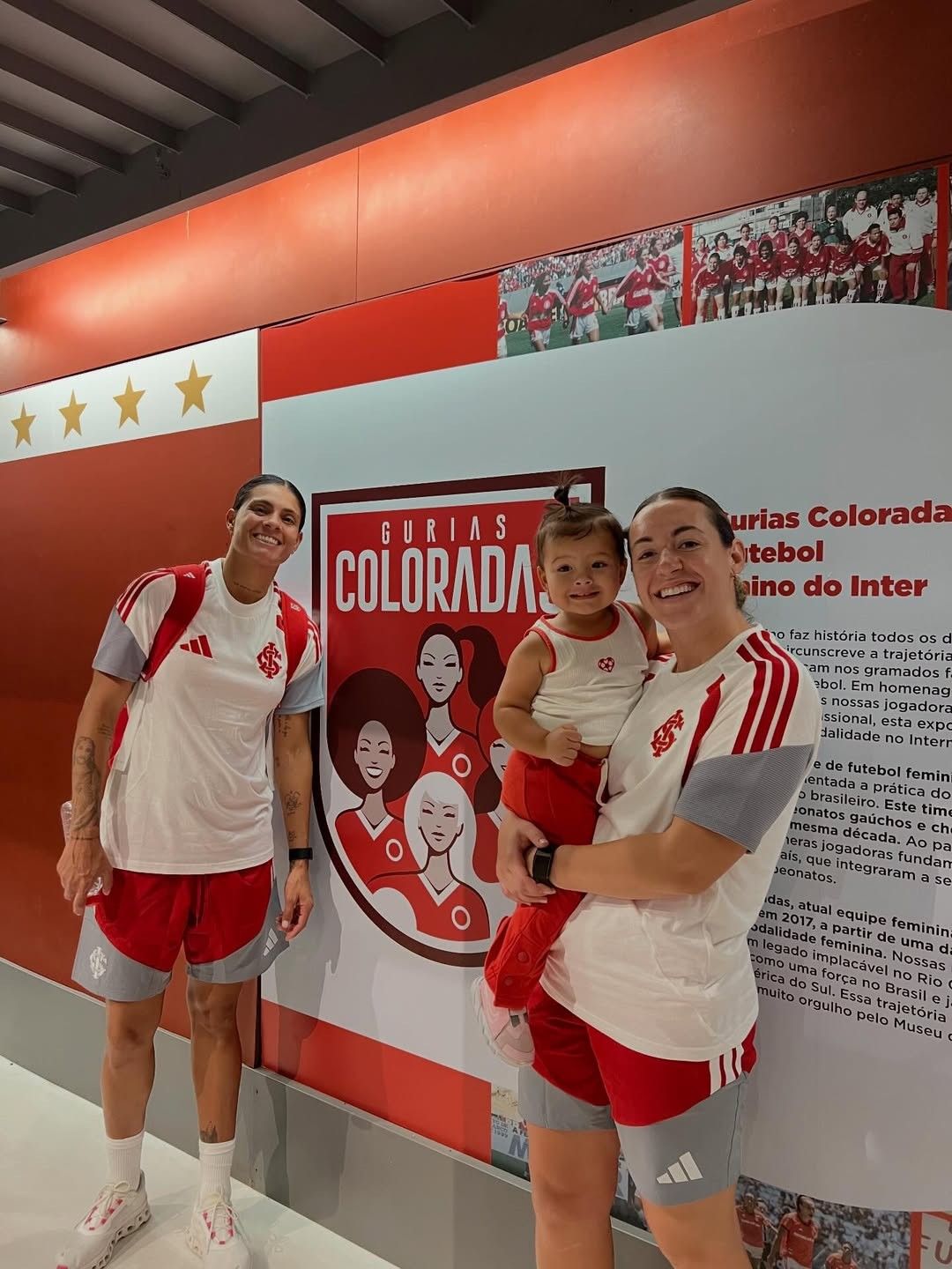 Companheiras no Inter, Sole Jaimes e Kelly querem inspirar como mães no futebol: "A gente pode" - Foto: Globo Esporte