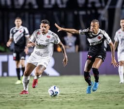 Pedro Caixinha Justifica Substituições em Derrota do Santos