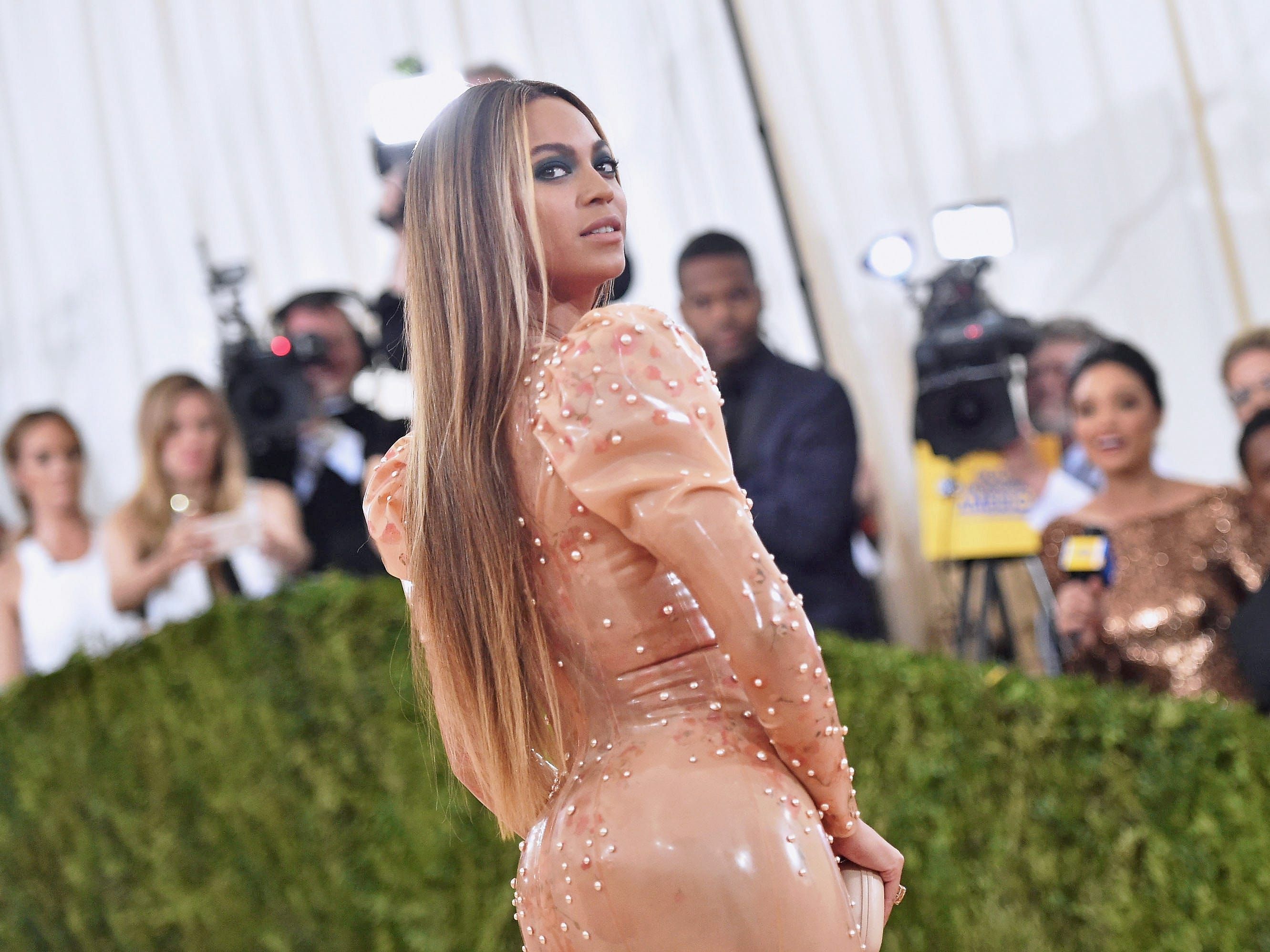 The 2026 Met Gala is hours away. Here's what to know ahead of fashion's biggest night. Fonte: Business Insider