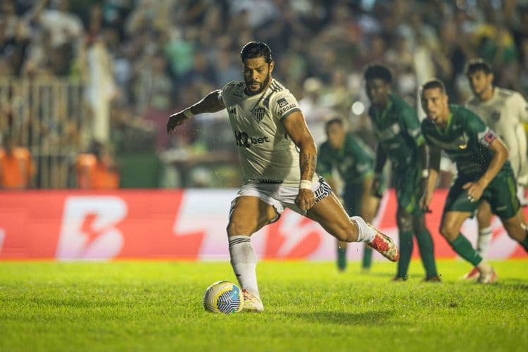 Hulk e Rony garantem vitória do Atlético-MG na Copa do Brasil