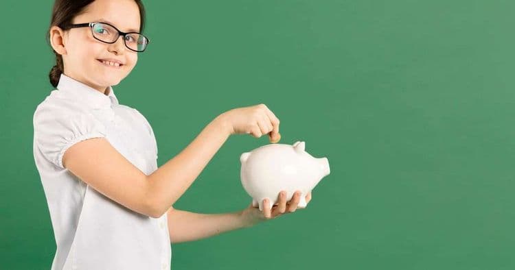Volta às aulas: ensinando crianças sobre gastos conscientes