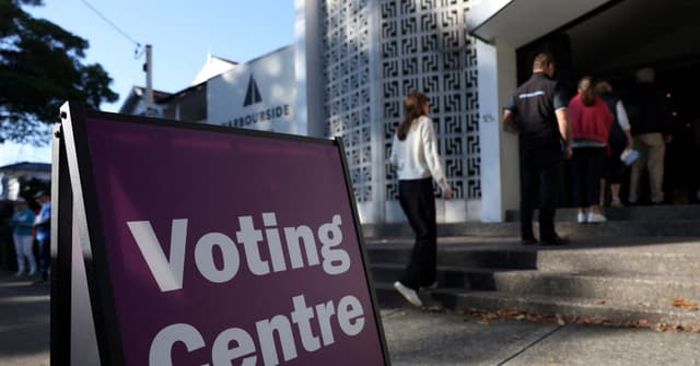 Eleitores australianos expressam preocupação com políticas de Donald Trump antes da eleição nacional. Reprodução: Reuters