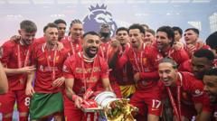 Jogadores comemoram a vitória na Premier League, enquanto gangue de streaming ilegal é condenada.
