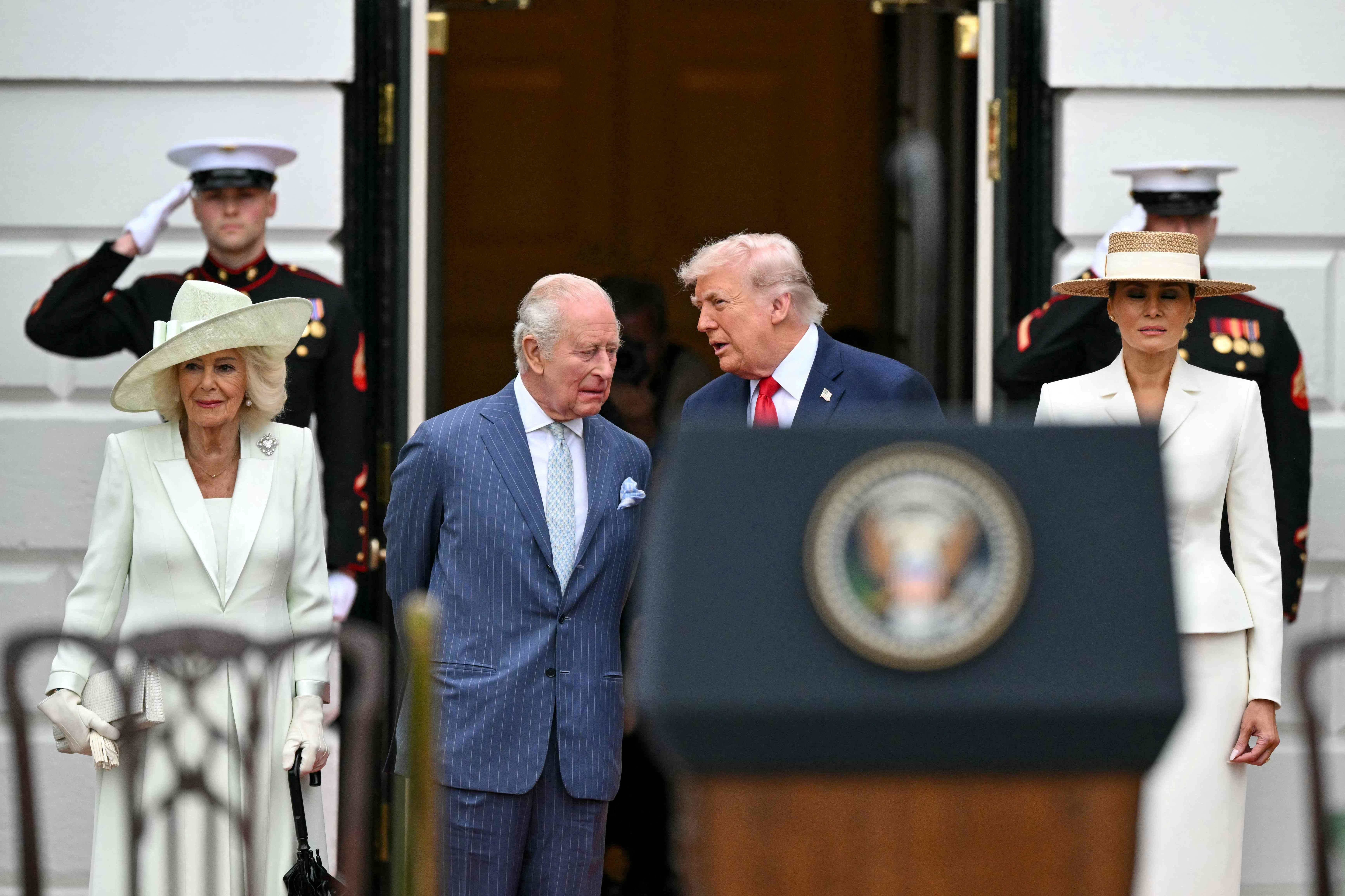 Leitura labial revela que Trump e Rei Charles III discutiram atentado e guerra na Ucrânia durante visita aos EUA