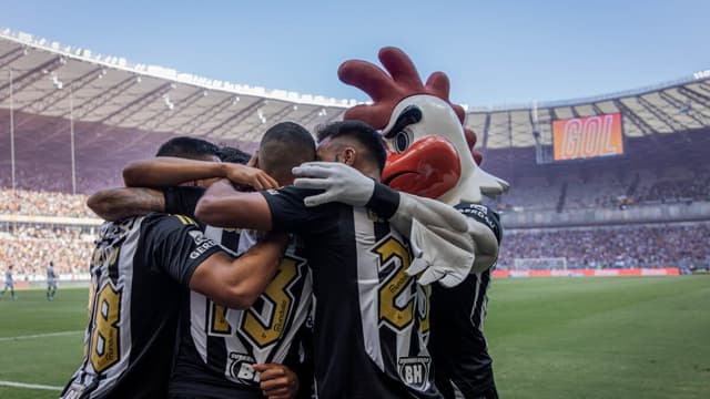 Atlético Mineiro avança rumo ao título estadual