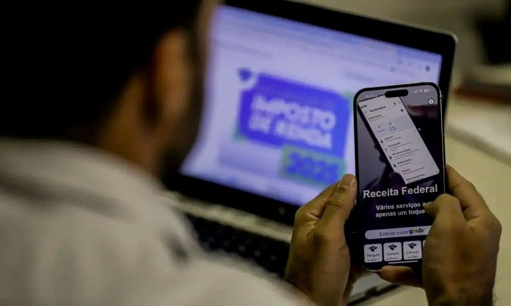 Receita Federal libera consulta ao 3º lote de restituição do Imposto de Renda. Reprodução: Agência Brasil