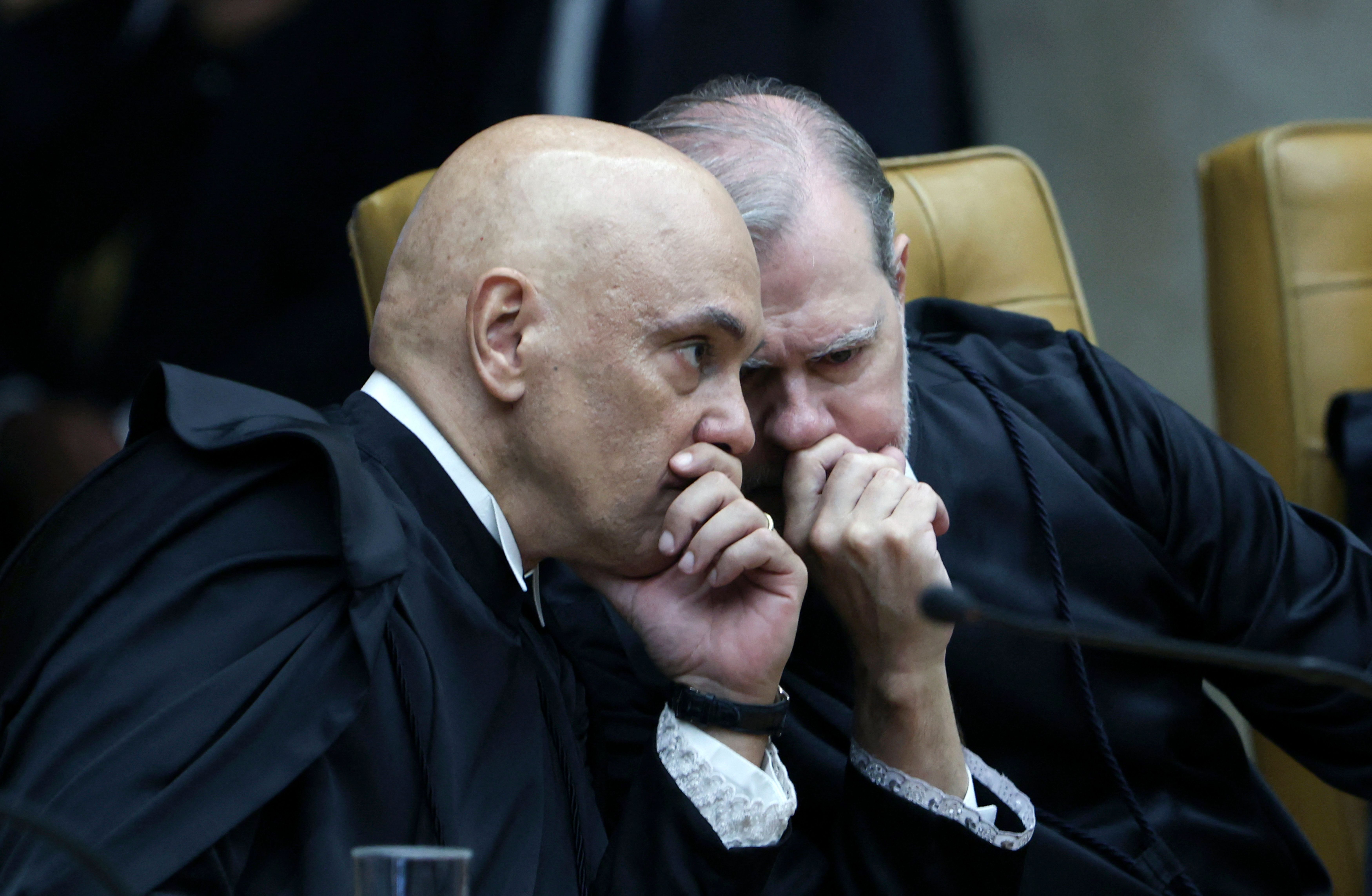 [Recado de Moraes e Toffoli agrava clima nos bastidores do STF]. Reprodução: Veja